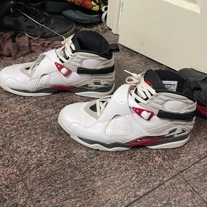 Air Jordan 8 Retro Bugs Bunny (2013)